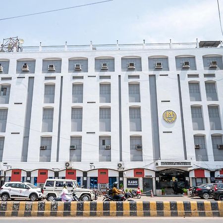 Hotel Prayag Allāhābād Junction Kültér fotó