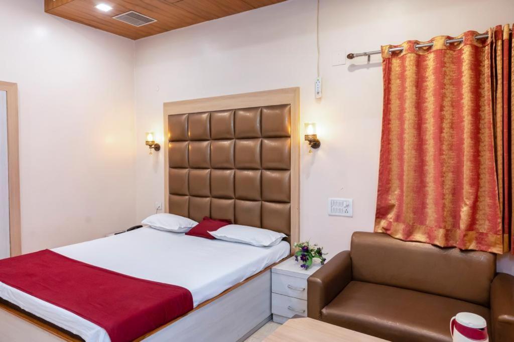 Hotel Prayag Allāhābād Junction Kültér fotó