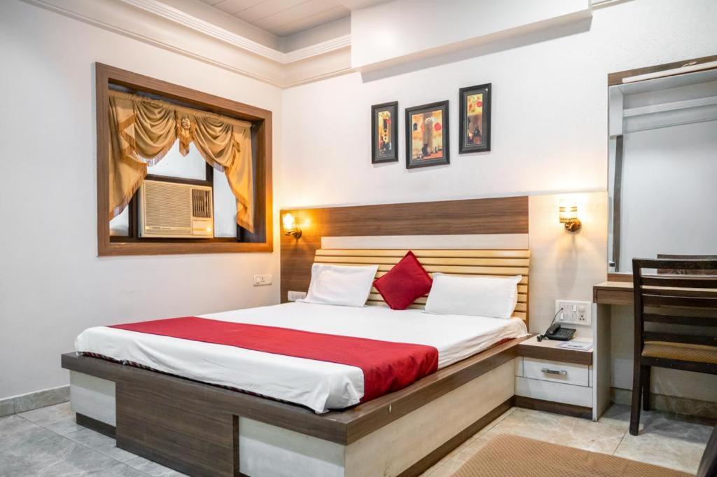 Hotel Prayag Allāhābād Junction Kültér fotó